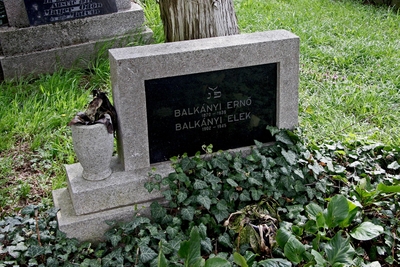Balkányi Ernő
<br />1870-1939
<br />
<br />Balkányi Elek
<br />1902-1945